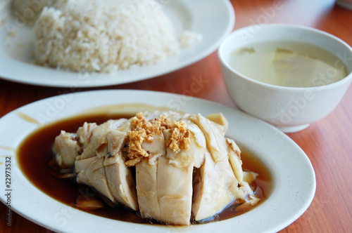 close up of chicken rice on the table
