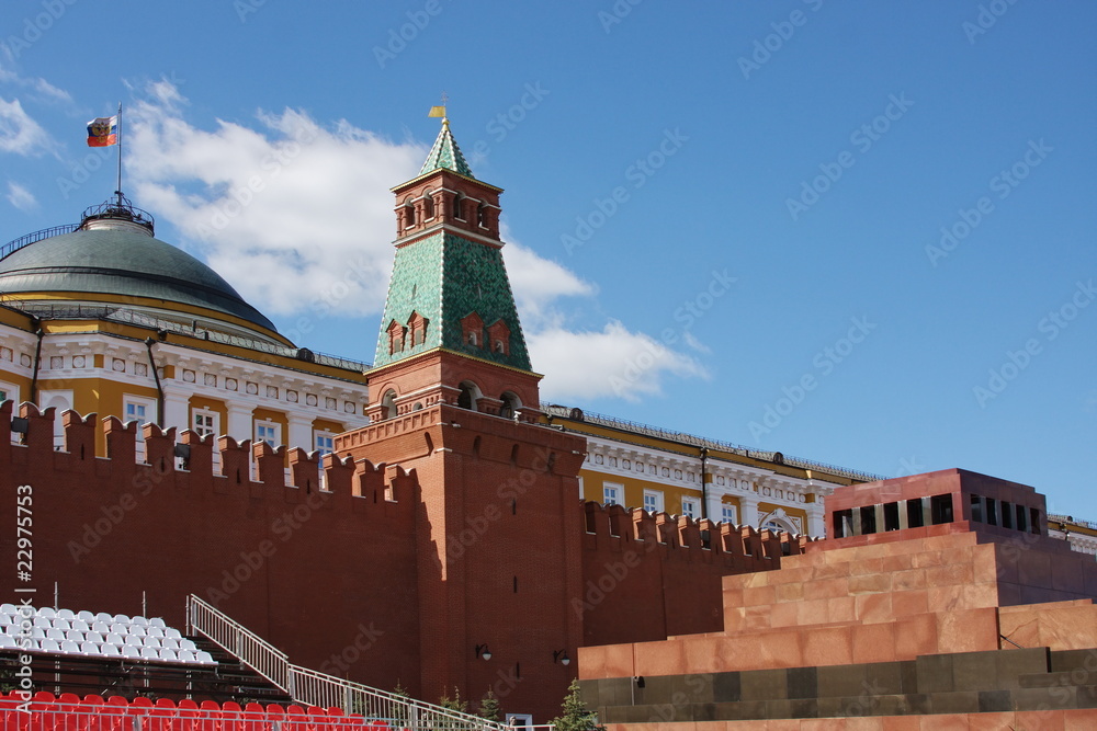 Obraz premium Kremlin on Red Square in Moscow