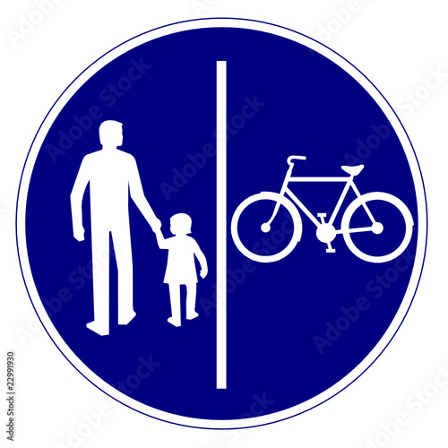 piste cyclable et voie piétonne