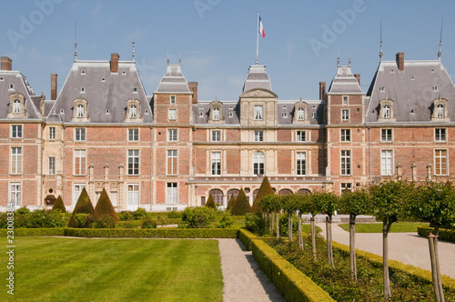 Le parc du château d'Eu (76) et son jardin à la française (roser photo