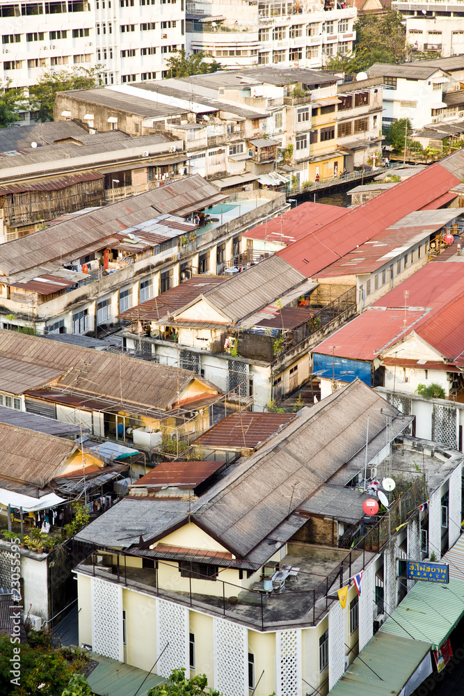 Fototapeta premium slum in bangkok