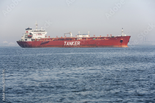 Oil Tanker 1 no logo