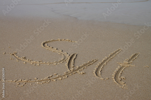 Schriftzug  Sylt  im Sand