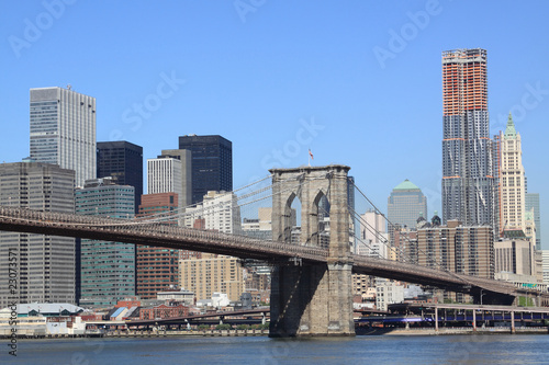 Brooklyn Bridge and Manhattan Skyline