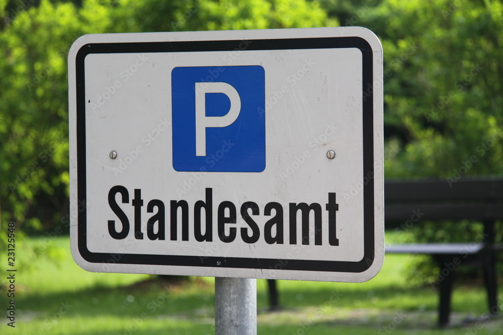 Parkplatzschild Standesamt grünbg
