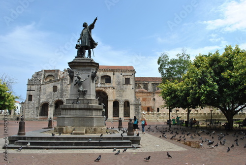 Columbus statue and cathedral, santo domingo, dominican republic