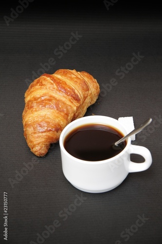 Fototapeta Naklejka Na Ścianę i Meble -  café croissant