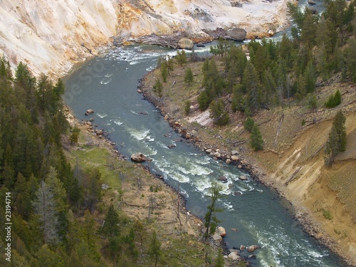 Vue vertigineuse dans le Yellowstone