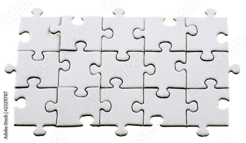 puzzle carton vierge, fond blanc