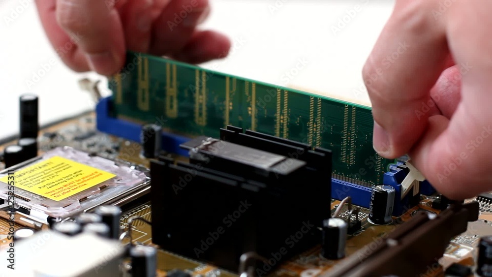 Motherboard ram memory replacing