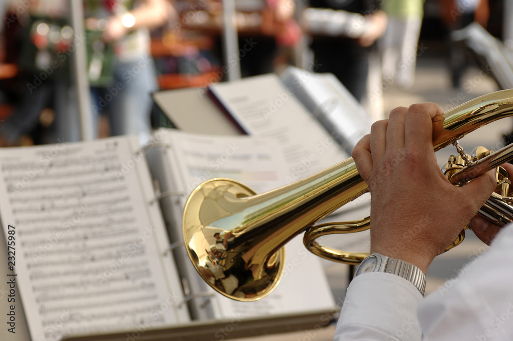 Obraz premium Trompete