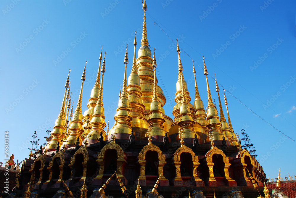 Fototapeta premium Ten pagodas.