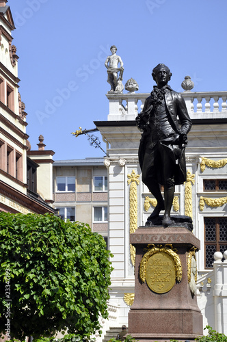 Goethe Denkmal Naschmarkt Leipzig photo