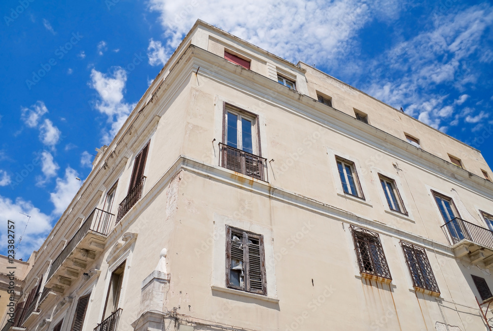 Fototapeta premium Palace. Bari. Apulia.