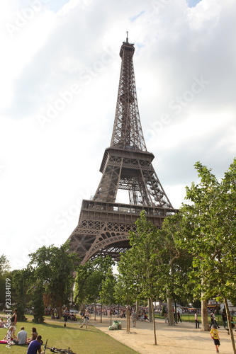 Paris, champs de mars © iMAGINE