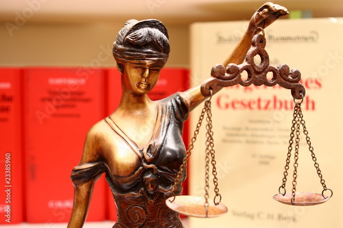 Justitia - deutsche Gesetze