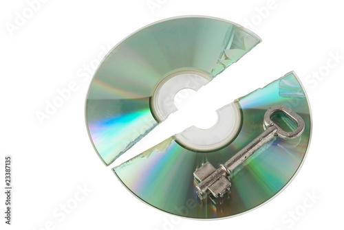 Cracked Cd with key