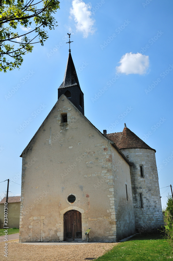Fototapeta premium Chapelle Ste-Brigitte à VILLECHAUD (58)