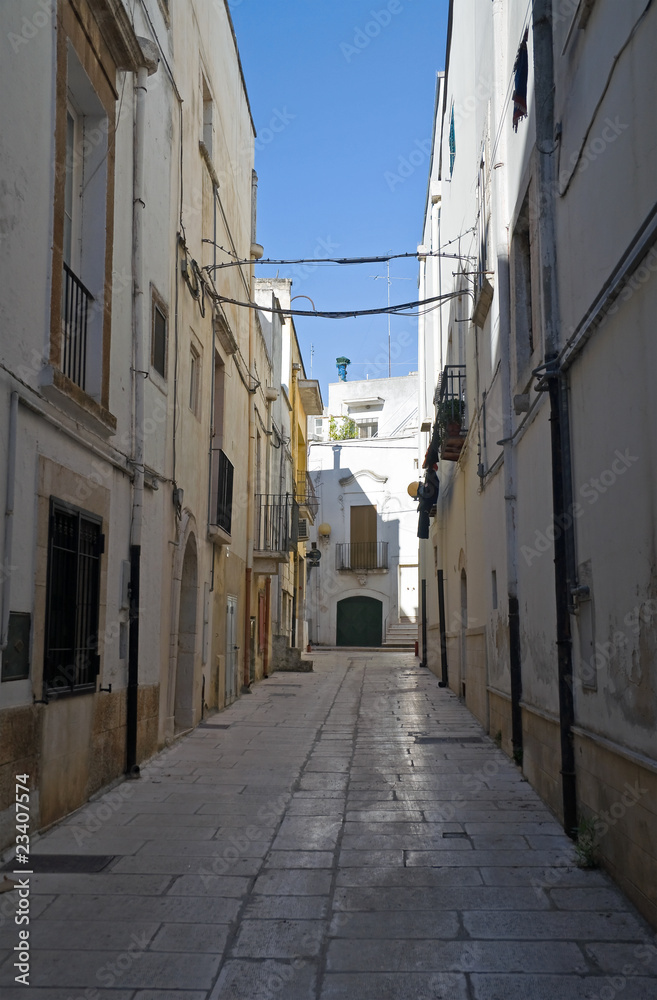 Alleyway in Turi Oldtown. Apulia.