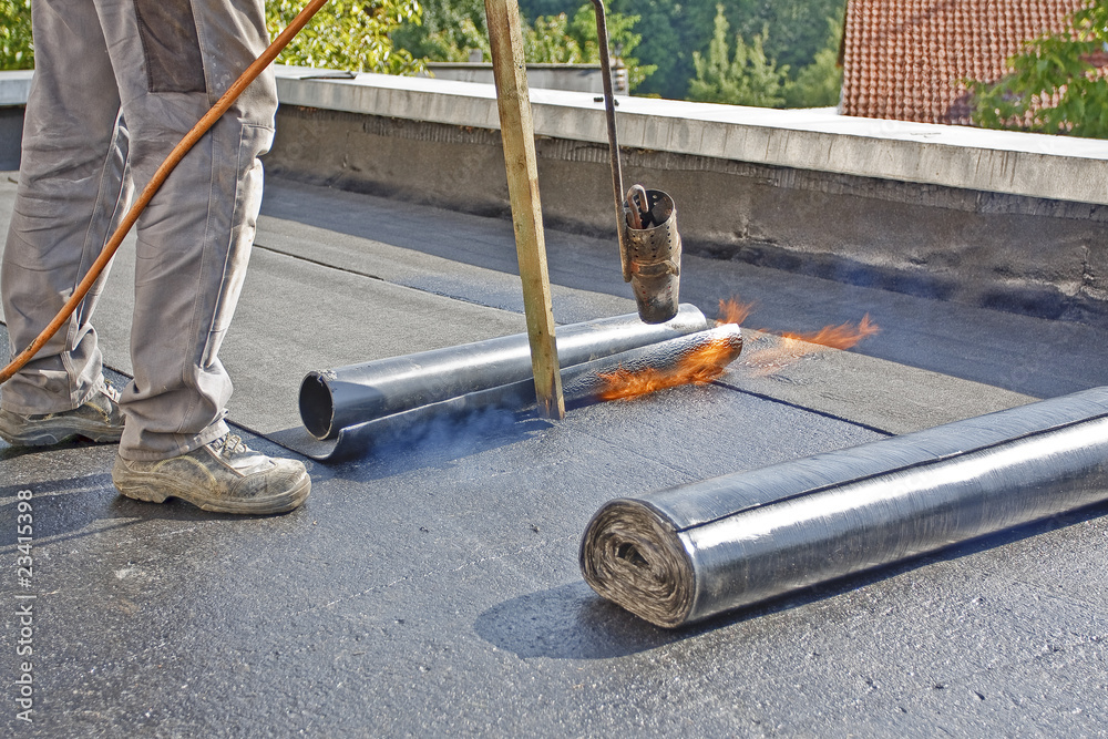 Schweißbahnen verlegen Stock Photo | Adobe Stock