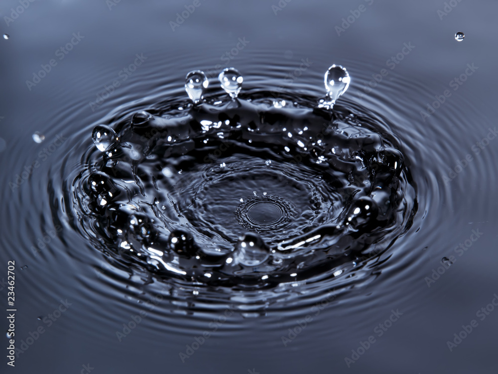 water drop splash crown