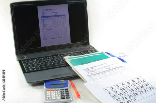 Computerized Financial end year and Tax declaration preparation.