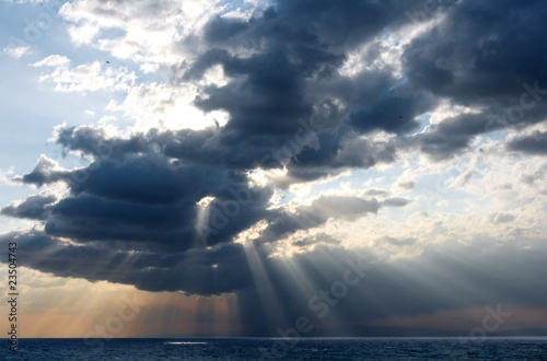 rays and clouds photo