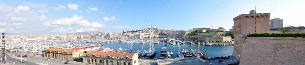 panorama du port de Marseille