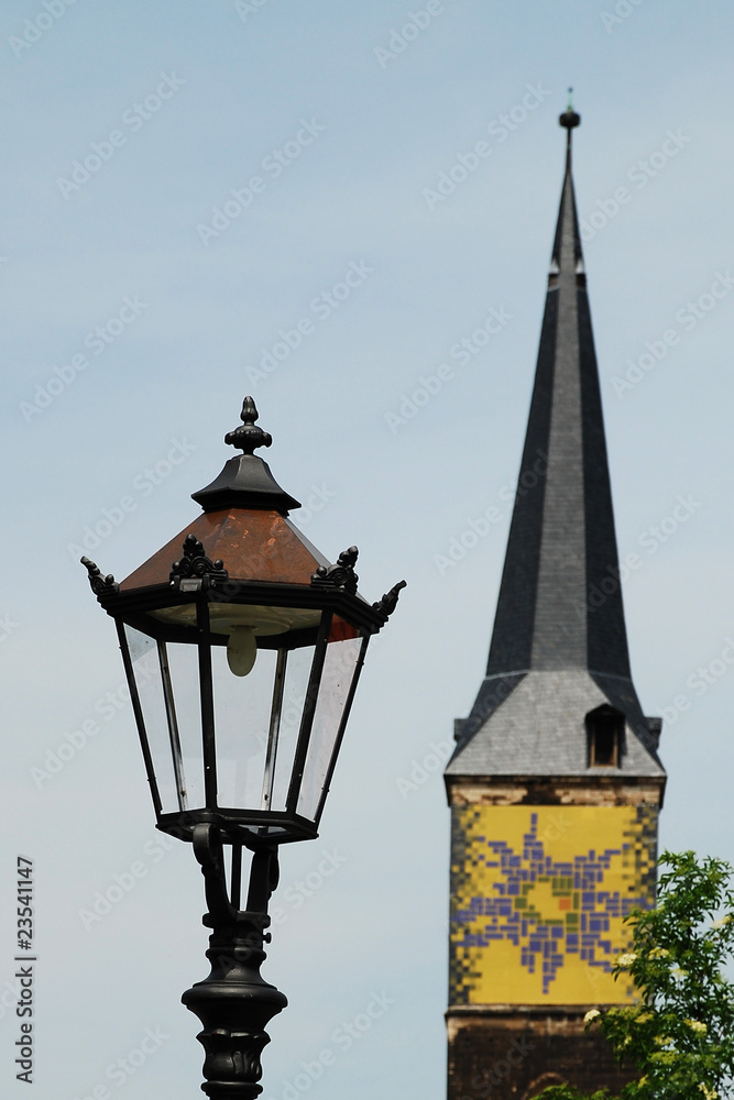 Laterne und Kirchturm
