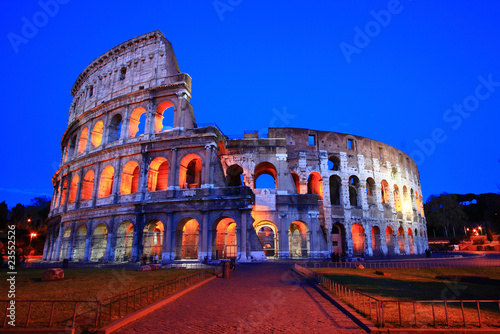 Fototapeta Colosseum in Twilight