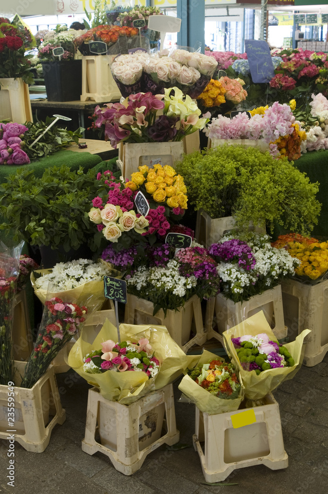 Fleuriste au marché