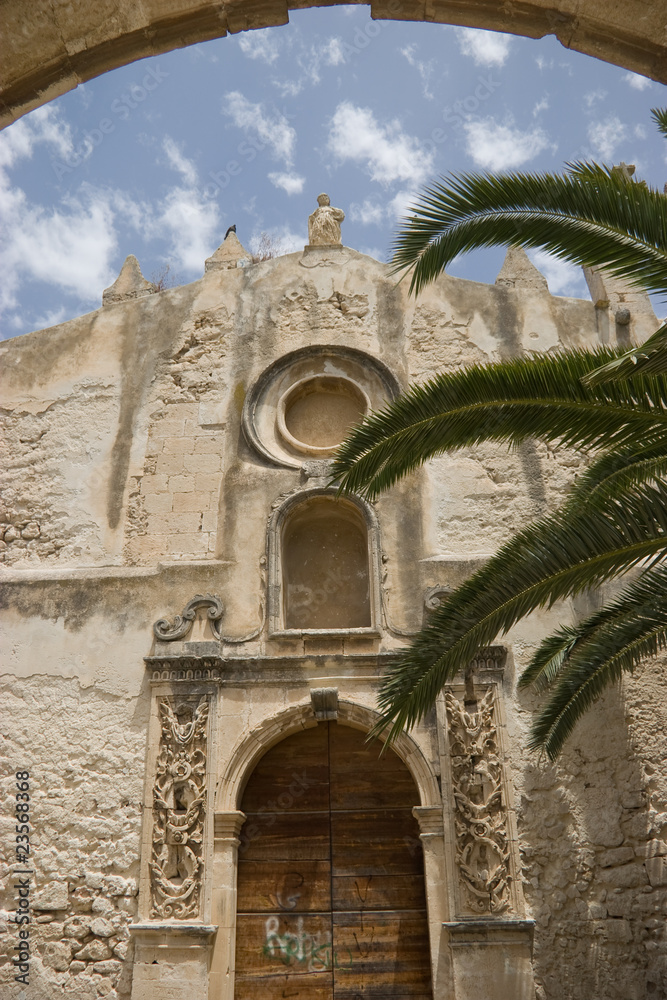 Particolare Chiesa di San Giovanni alle catacombe  Siracusa