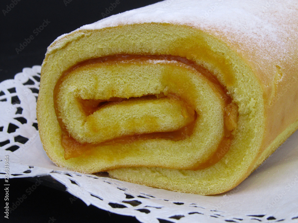 Marillenroulade detail Stock-Foto | Adobe Stock