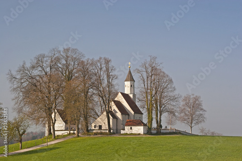 Dorfkiche in Dietramszell photo