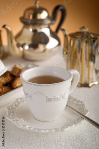 english tea - the' all'inglese