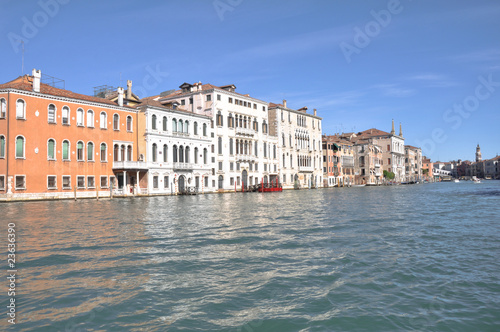 Grand canal at Venice © Noradoa