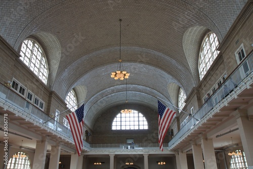 Obraz na plátně Ellis island - Registry Room (or Great Hall)