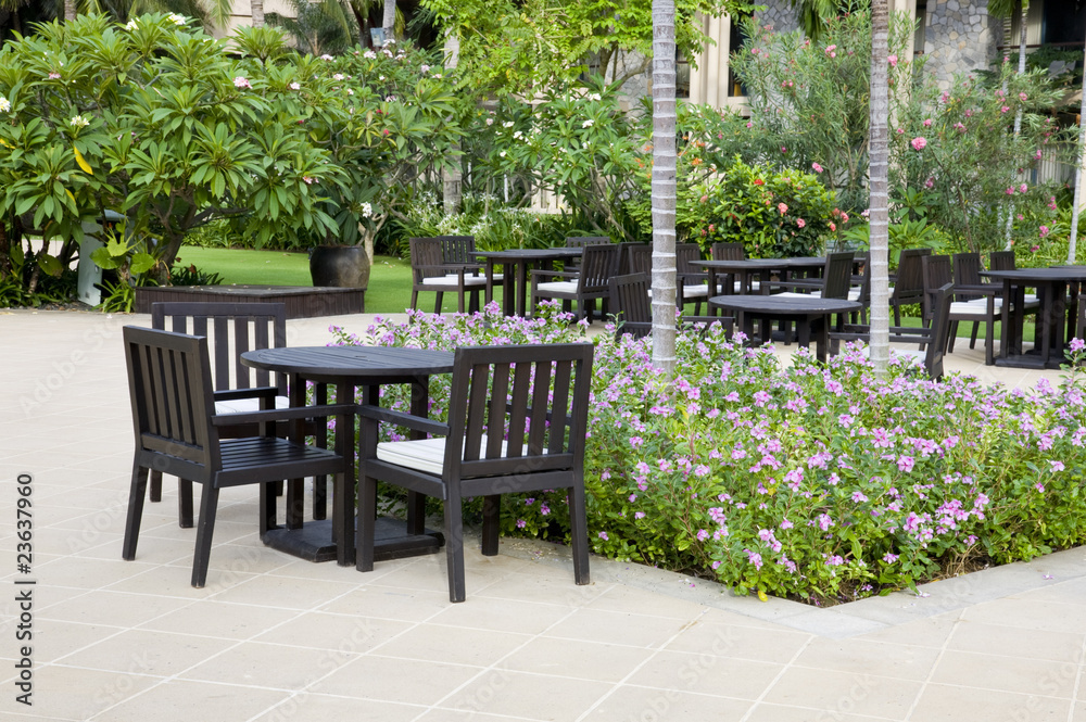 Patio with table and chairs