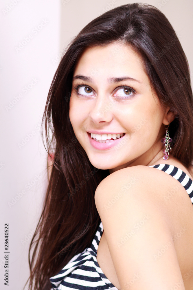 beatiful young woman beatiful young woman