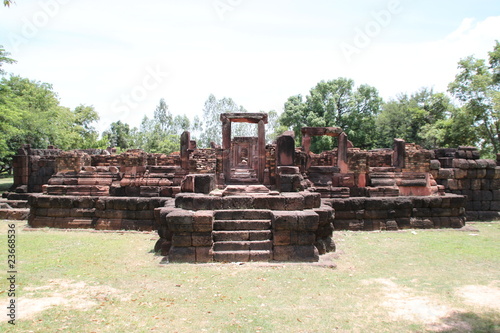 Ku Ka Singh Temple, Kasetwisai, Roi-Et photo