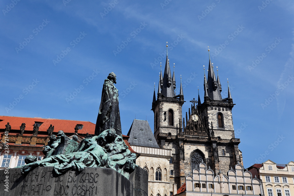 Fototapeta premium Prag, Altstädter Ring, Kirche Tyn