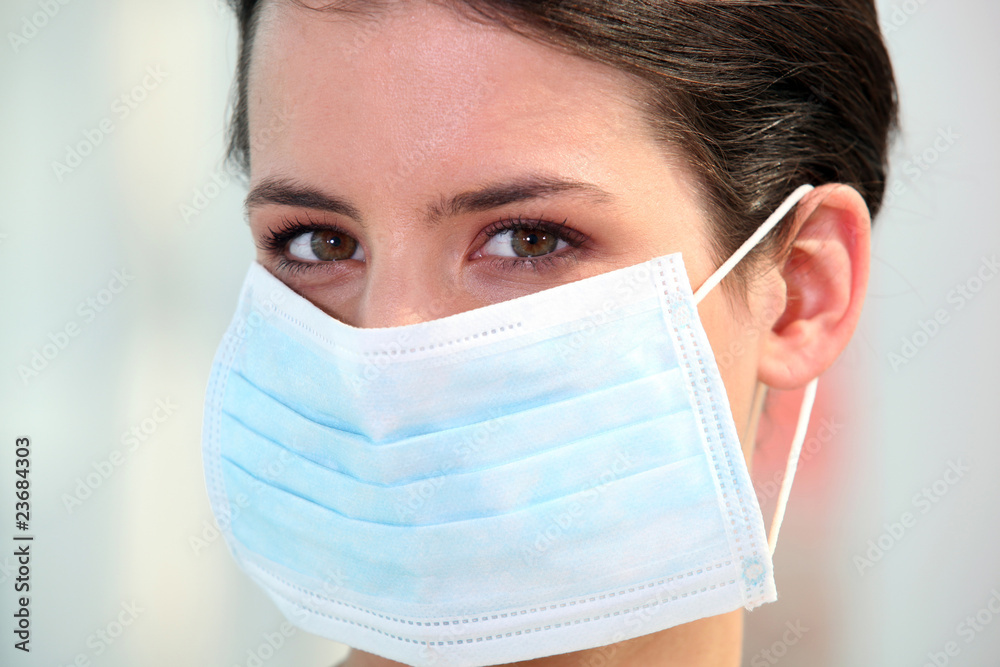 Infirmière avec masque médical Infirmière avec masque médical