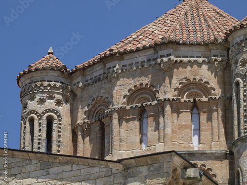 Cimborrio de la colegiata románica de Toro (Zamora)