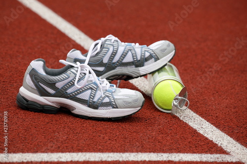Sports shoes for tennis © wojtek