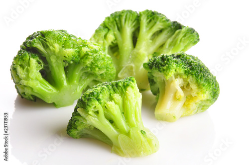 4 Broccoli florets