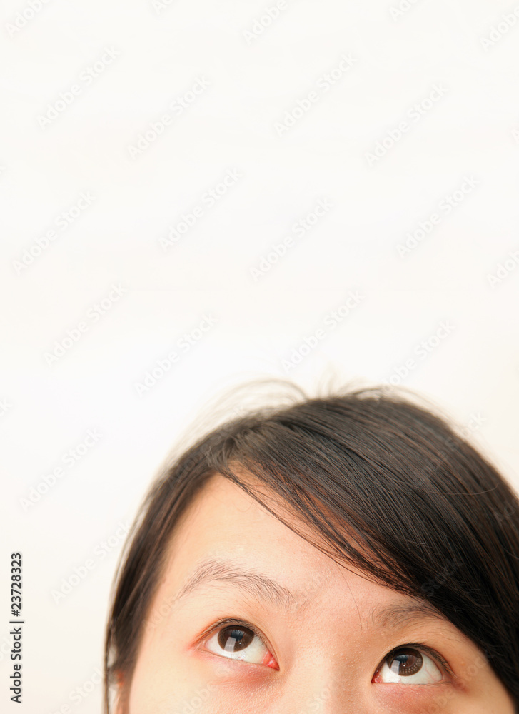 Fototapeta premium a beautiful woman looking up