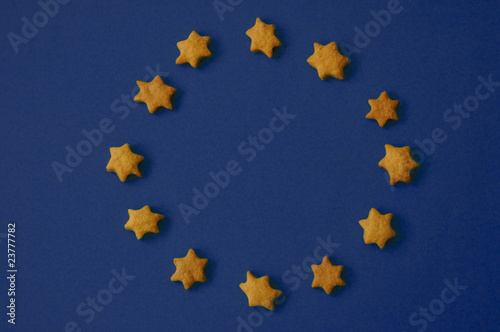 flaga unii europejskiej widziana od kuchni