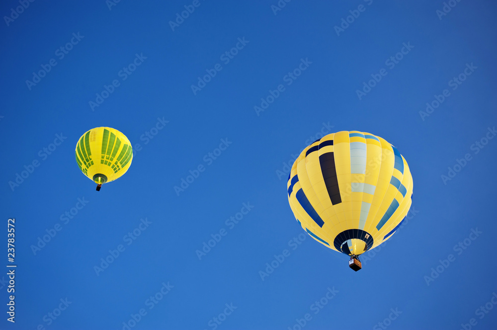 Fototapeta premium Heißluftballon