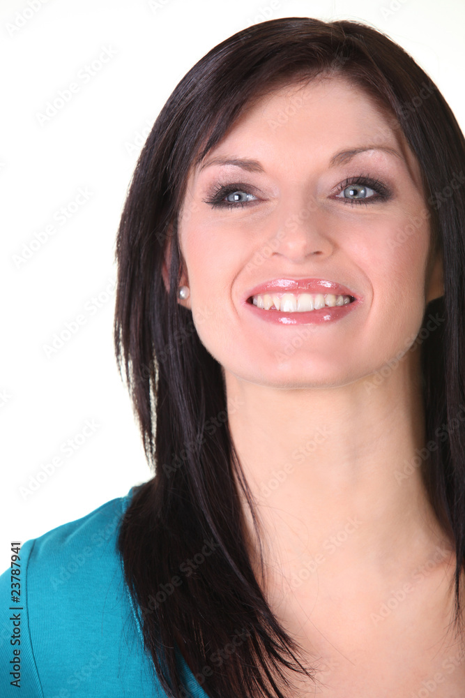 Portrait d'une belle femme brune Portrait d'une belle femme brune