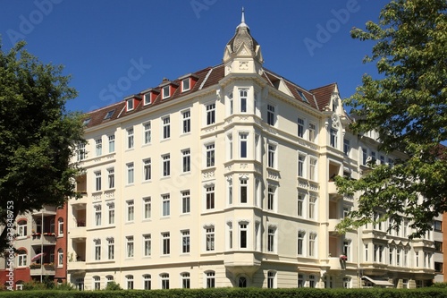 Wohnhaus, Hausfassade, Mietswohnungen, Deutschland